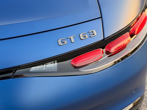 Used 2024 Mercedes-Benz AMG GT 63 image 9