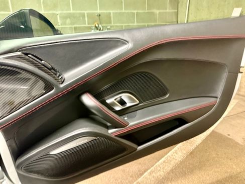 Used 2020 Audi R8 V10 performance image 25