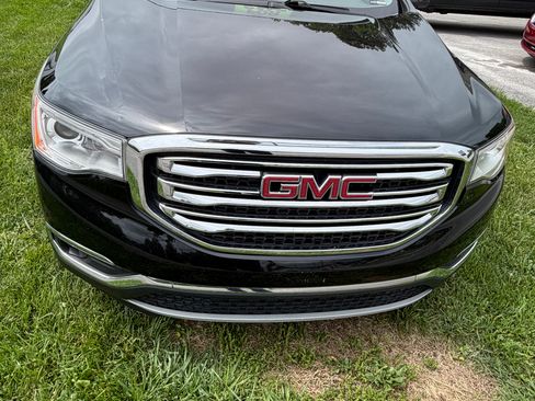 Used 2017 GMC Acadia SLT FWD image 7