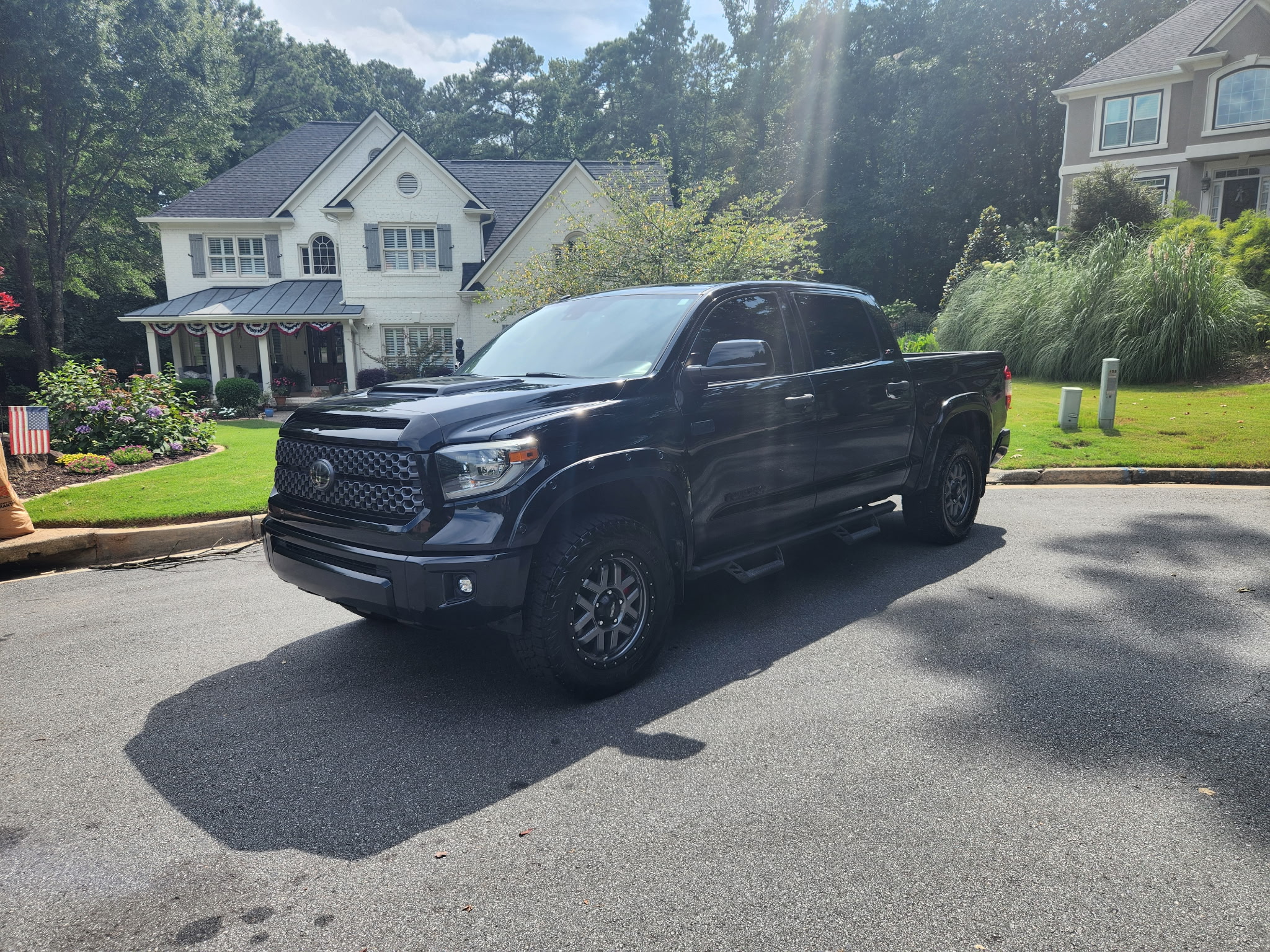 Used 2018 Toyota Tundra SR5 w/ TRD Sport Package RWD image 1