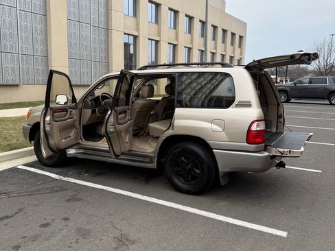 Used 2002 Lexus LX 470 4WD image 8