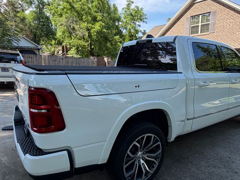 Used 2025 RAM 1500 Tungsten AWD/4WD image 10