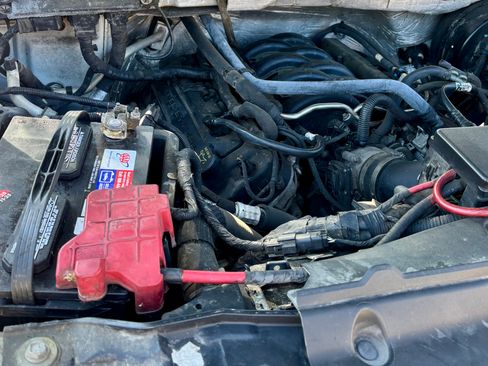 Used 2012 Ford F150 XLT w/ XLT Chrome Pkg image 26