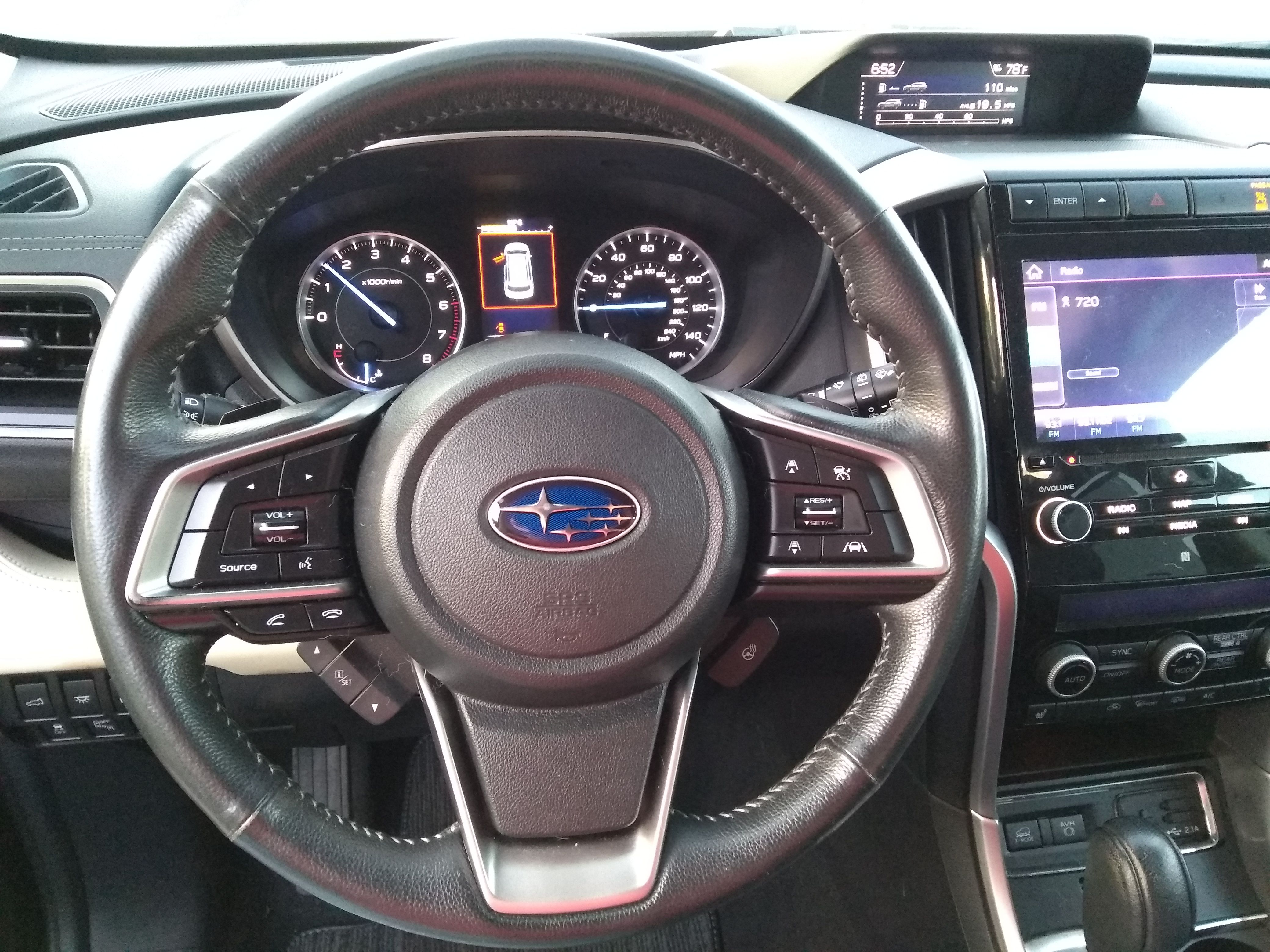 Used 2020 Subaru Ascent Limited w/ Technology Package AWD/4WD image 8