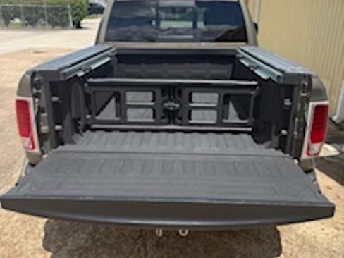 Used 2015 RAM 1500 Laramie Longhorn w/ Convenience Group AWD/4WD image 9