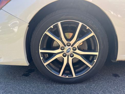Used 2017 Subaru Impreza 2.0i Limited AWD/4WD image 12