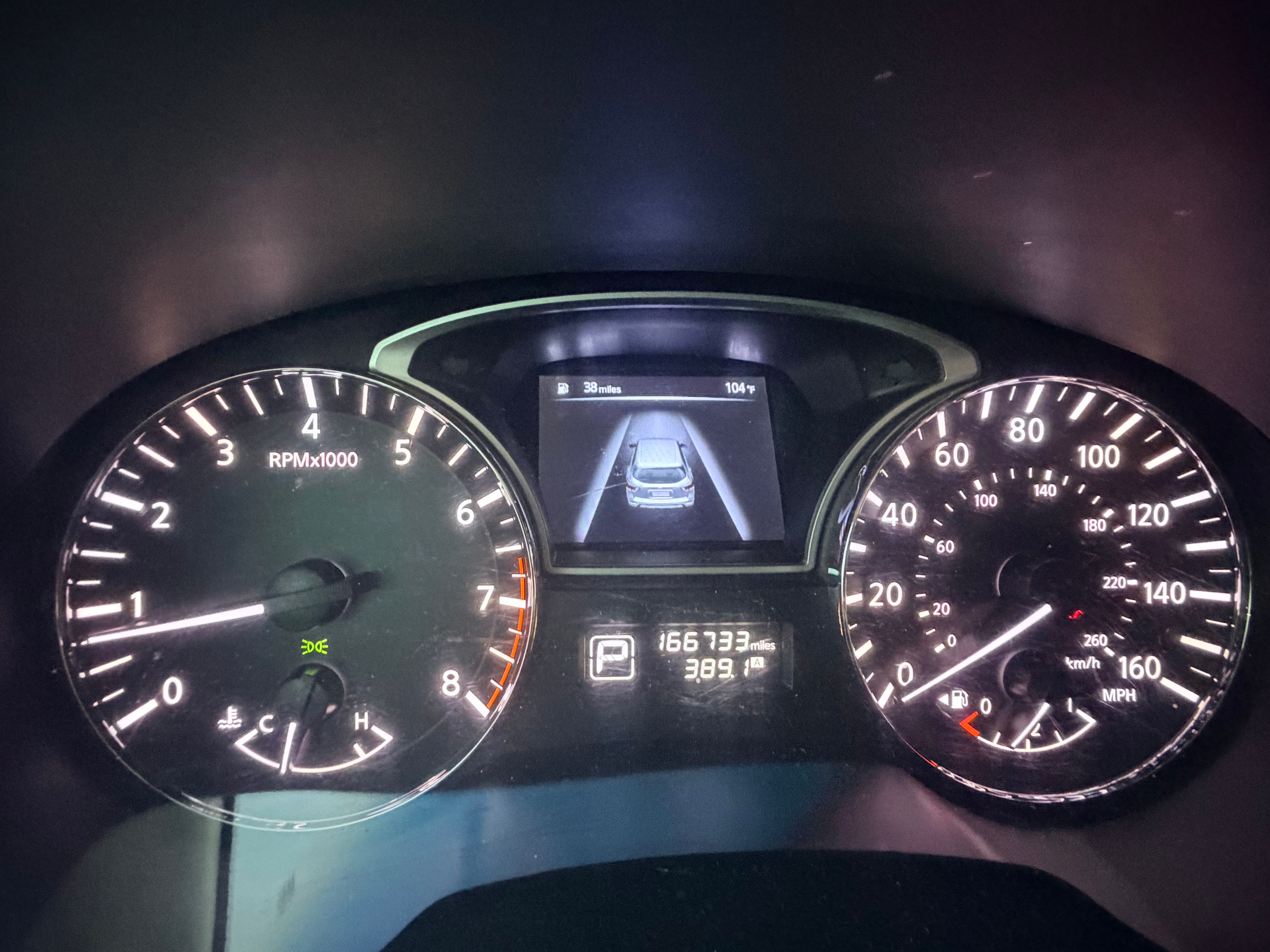 Used 2014 Nissan Pathfinder SV FWD image 11