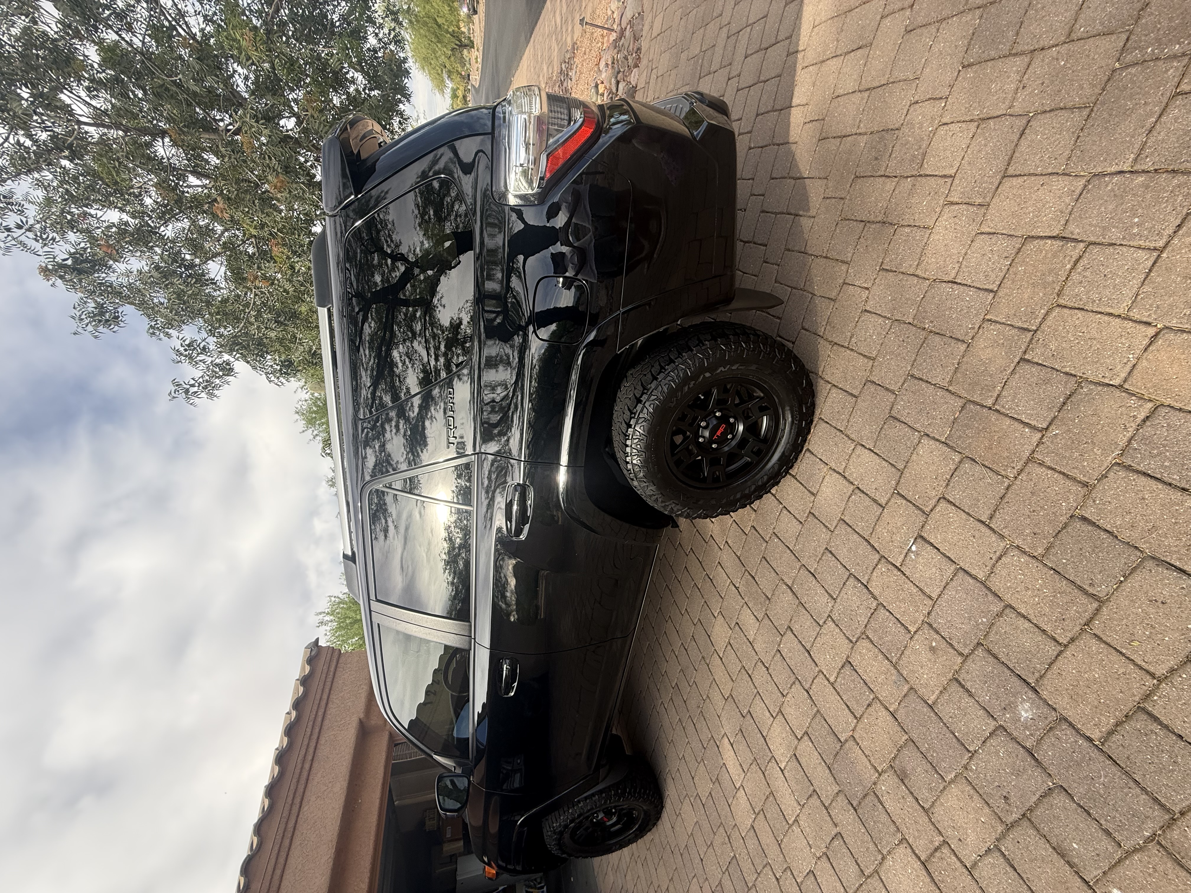 Used 2018 Toyota 4Runner TRD Pro AWD/4WD image 5