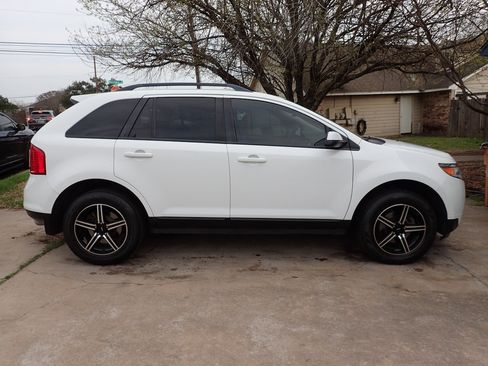 Used 2014 Ford Edge SEL w/ Equipment Group 205A image 6