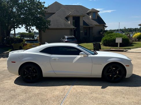 Used 2013 Chevrolet Camaro LT w/ RS Package RWD image 4