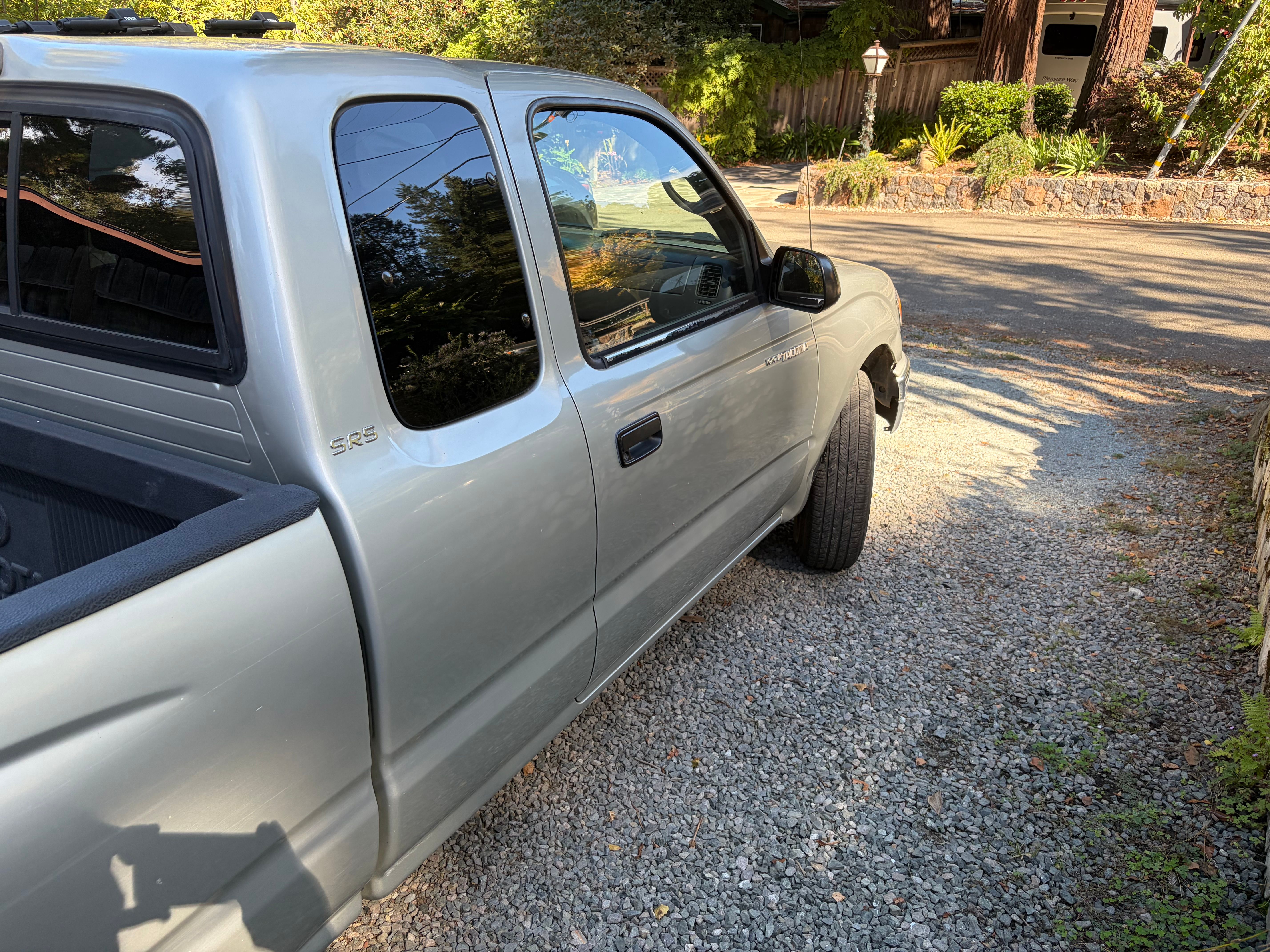 Used 2001 Toyota Tacoma 2WD Xtracab w/ SR5 Pkg w/ Chrome Pkg image 17
