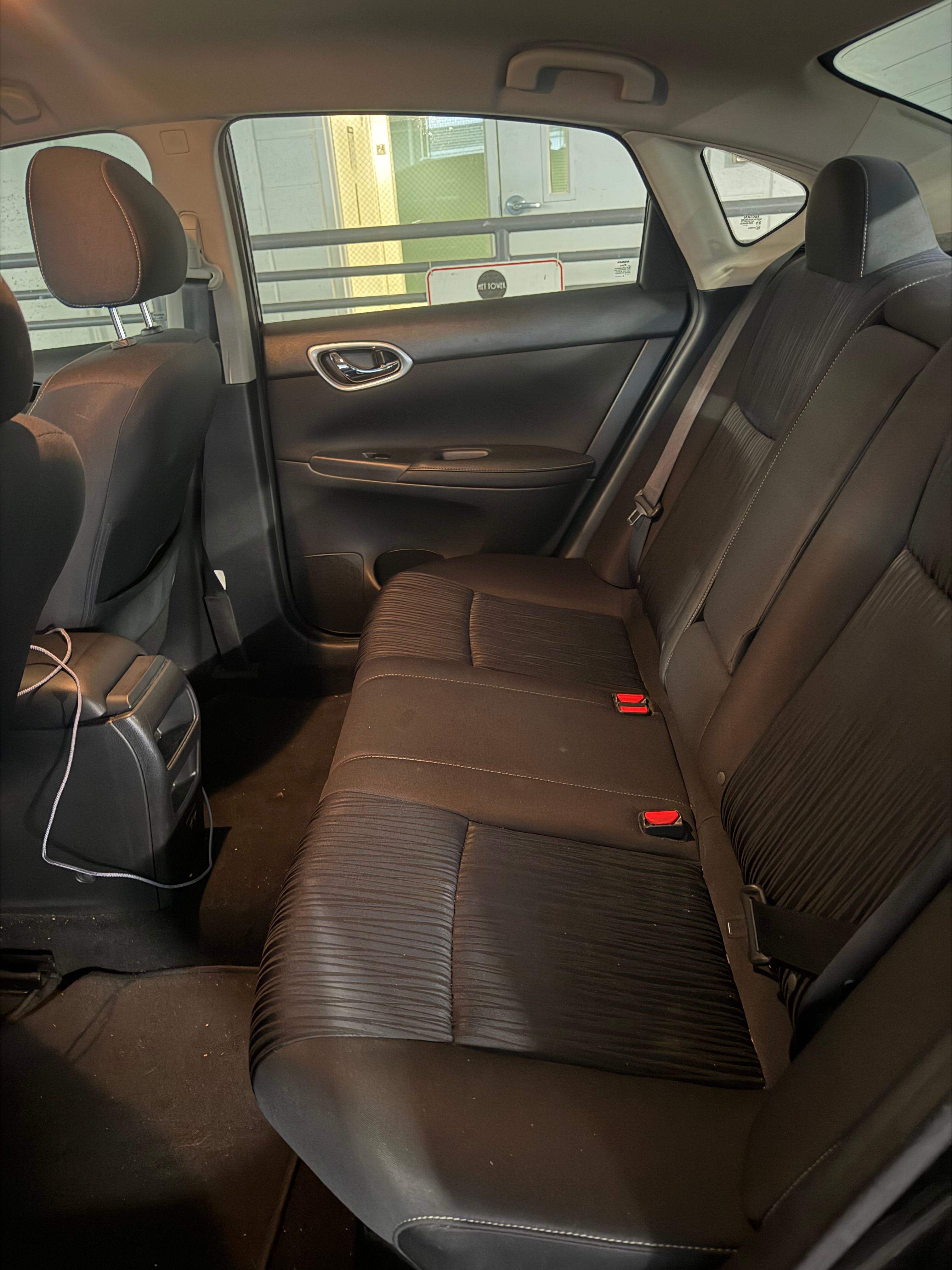 Used 2019 Nissan Sentra SV FWD image 6