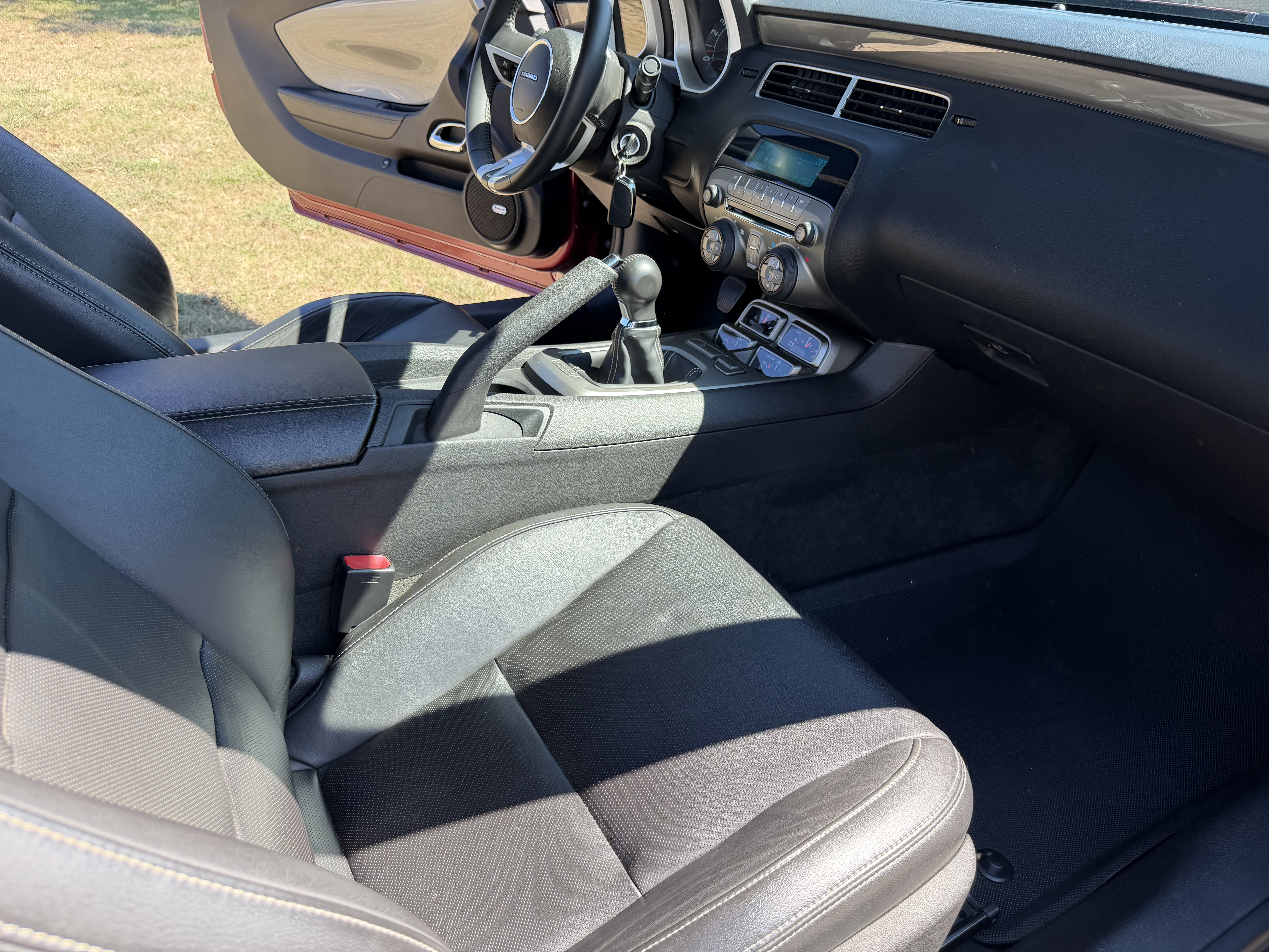Used 2010 Chevrolet Camaro SS w/ RS Package RWD image 14