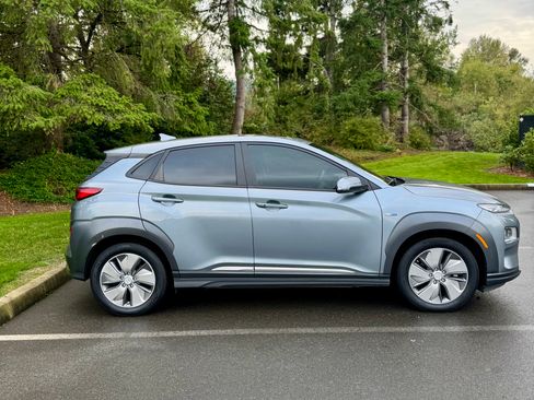 Used 2020 Hyundai Kona Ultimate image 23