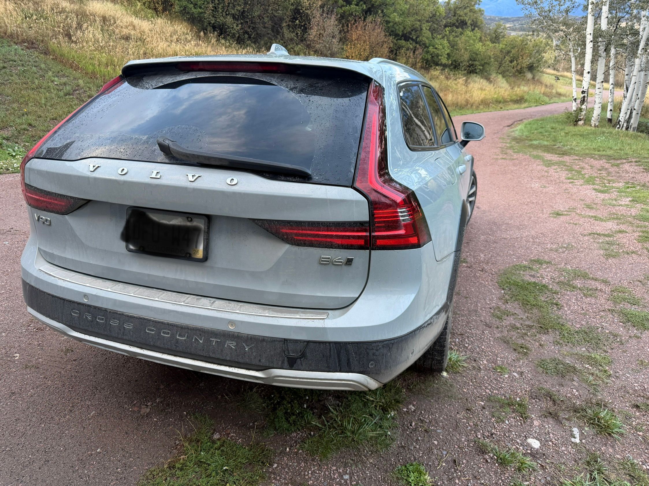 Used 2024 Volvo V90 B6 Cross Country Ultimate AWD/4WD image 12