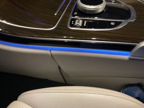 Used 2017 Mercedes-Benz C 300 Coupe image 30