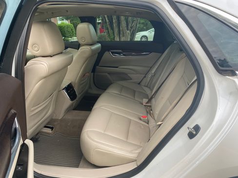 Used 2016 Cadillac XTS Luxury w/ Driver Awareness Package FWD image 18