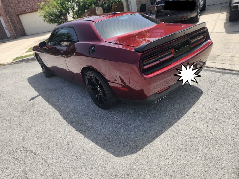 Used 2018 Dodge Challenger SXT Plus RWD image 5