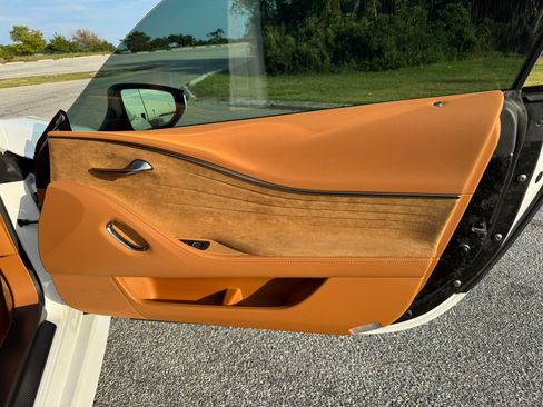 Used 2025 Lexus LC 500 Coupe w/ Dynamic Handling Package RWD image 26