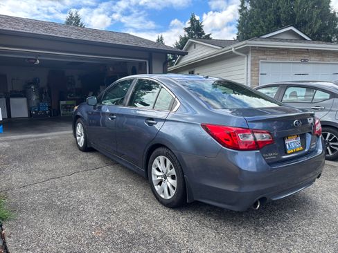 Used 2015 Subaru Legacy 2.5i Premium w/ Popular Package #2 AWD/4WD image 11
