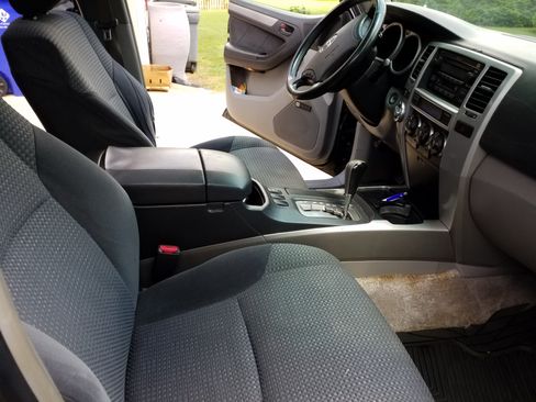 Used 2003 Toyota 4Runner Sport image 13