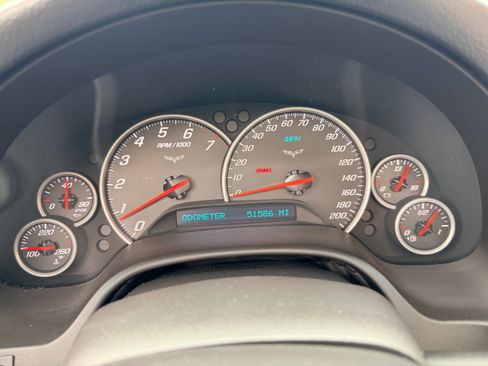 Used 2007 Chevrolet Corvette Convertible w/ Preferred Equipment Group image 9