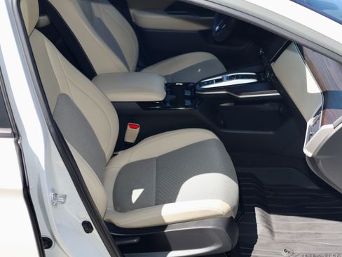 Used 2018 Honda Clarity Plug-In Hybrid image 15