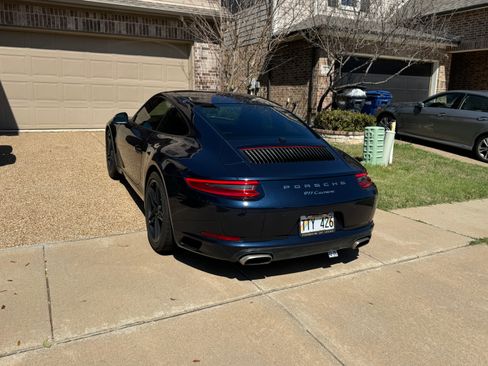 Used 2017 Porsche 911 Carrera image 6