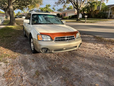 Used 2002 Subaru Outback Limited AWD/4WD image 4