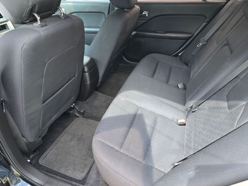 Used 2012 Ford Fusion SE image 9