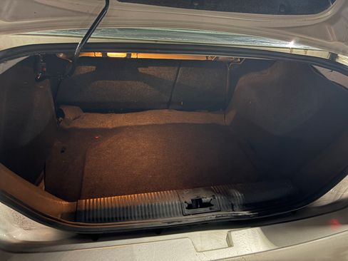 Used 2009 Ford Focus SE image 8