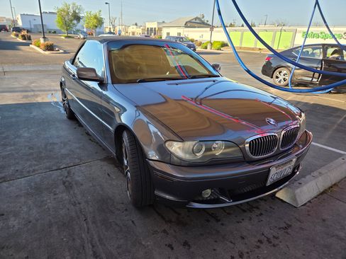 Used 2005 BMW 325Ci 325Ci Convertible 2D image 6