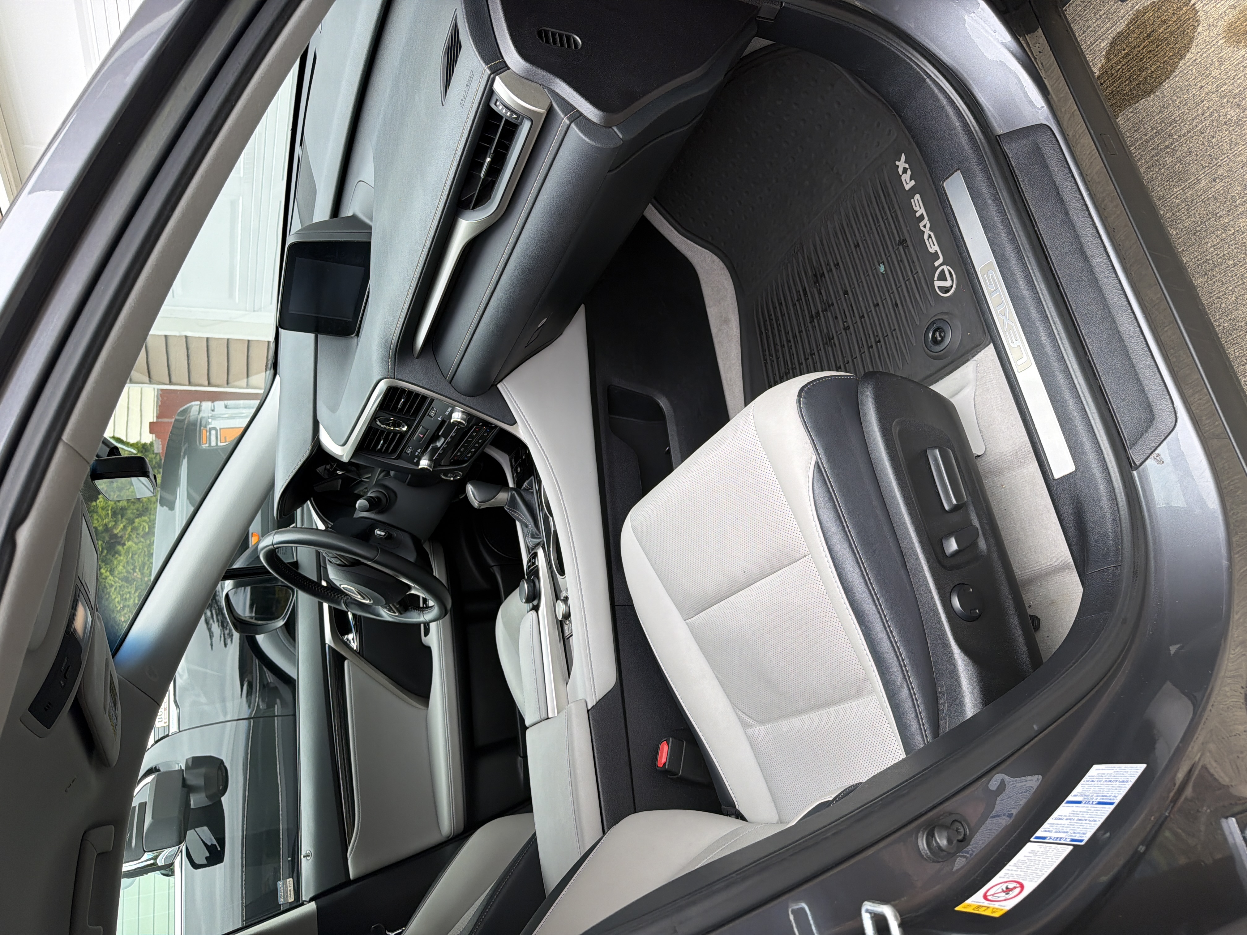 Used 2016 Lexus RX 350 AWD w/ Accessory Package image 9