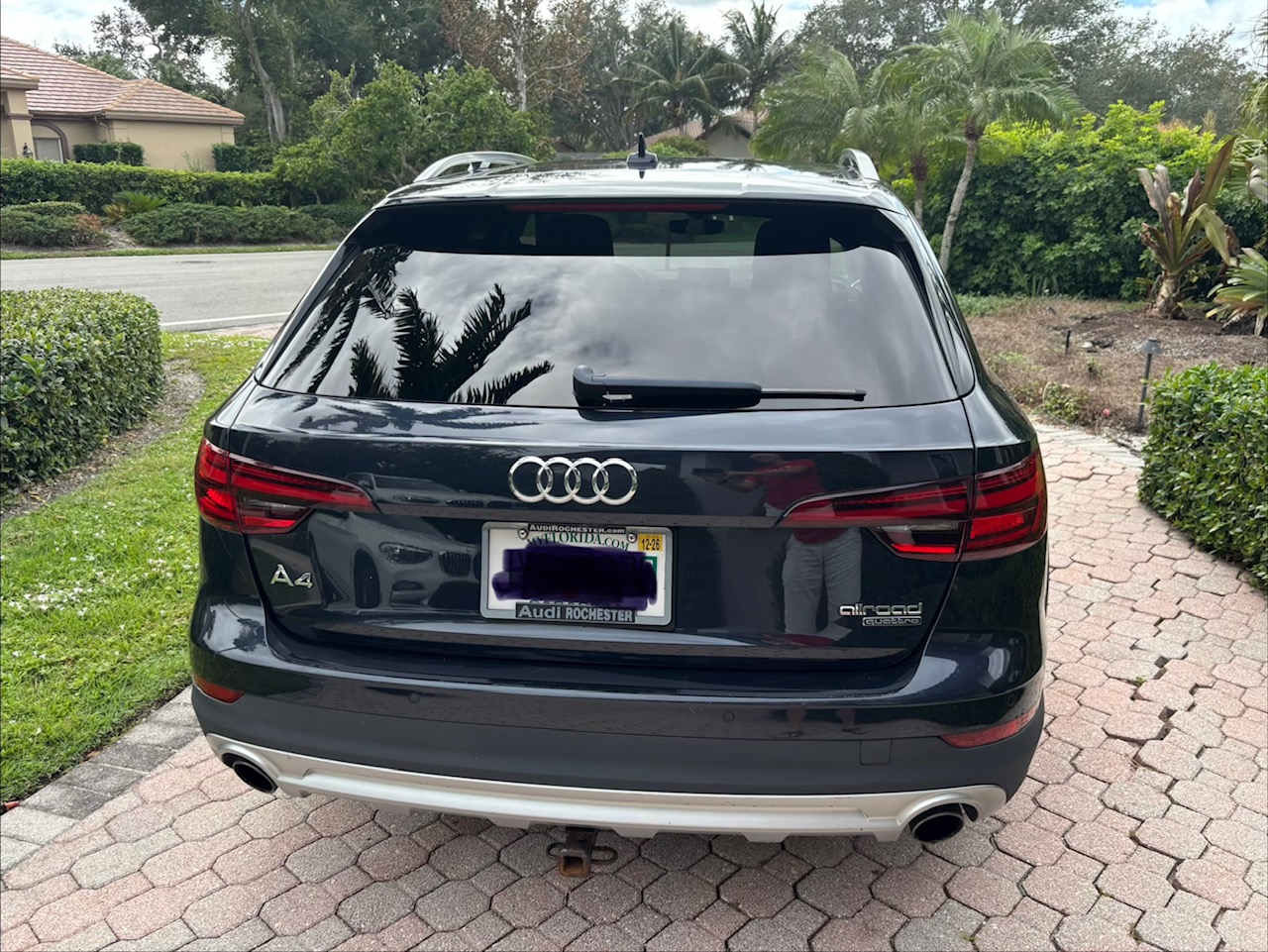 Used 2018 Audi A4 2.0T allroad Premium Plus w/ Premium Plus Package AWD/4WD image 13