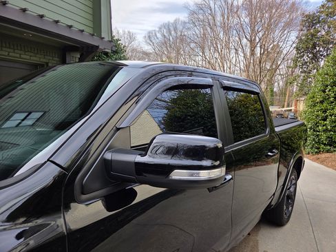 Used 2021 RAM 1500 Limited w/ Night Edition image 10