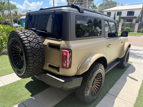 Used 2023 Ford Bronco Outer Banks AWD/4WD image 12