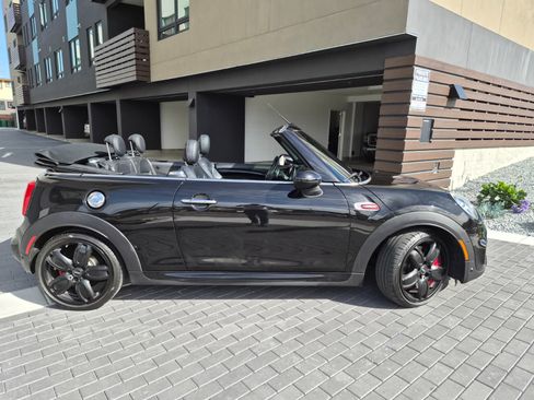 Used 2018 MINI Cooper John Cooper Works FWD image 10