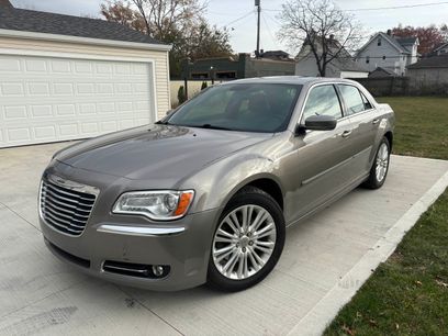 Used 2014 Chrysler 300 AWD w/ Driver Convenience Group