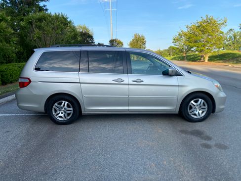 Used 2006 Honda Odyssey EX image 2