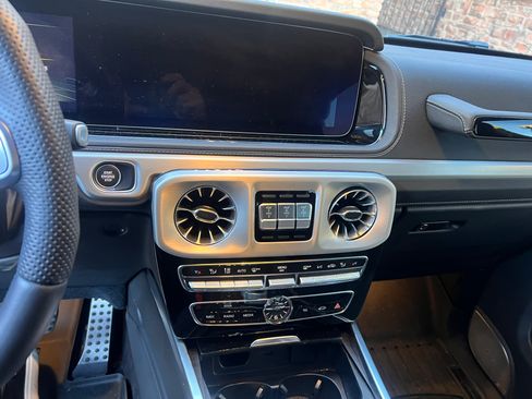 Used 2024 Mercedes-Benz G 63 AMG 4MATIC image 13