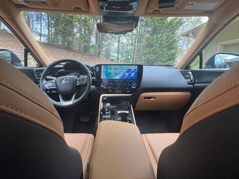 Used 2025 Lexus NX 450h+ AWD w/ Accessory Package (2T) image 9