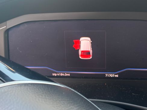 Used 2019 Volkswagen Atlas SEL R-Line image 18