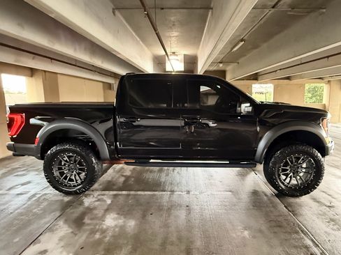 Used 2022 Ford F150 Raptor w/ Raptor 37 Performance Package AWD/4WD image 4