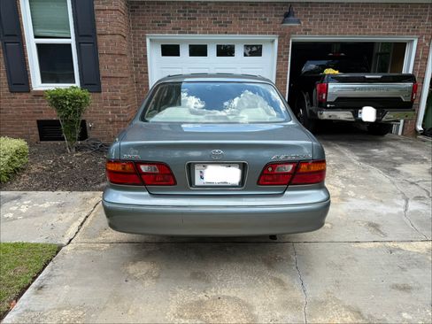 Used 1998 Toyota Avalon XLS FWD image 8