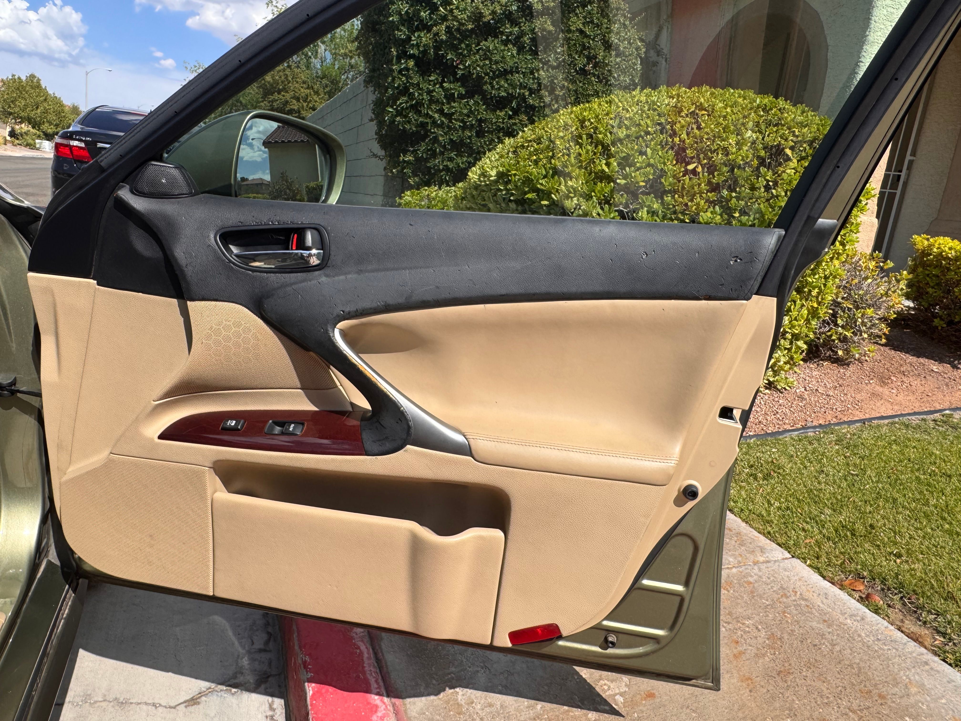Used 2007 Lexus IS 250 RWD image 24