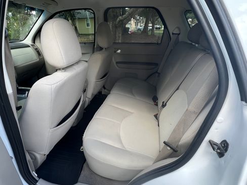 Used 2008 Mercury Mariner 2WD image 9