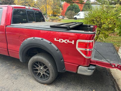 Used 2012 Ford F150 XLT w/ XLT Convenience Pkg image 9
