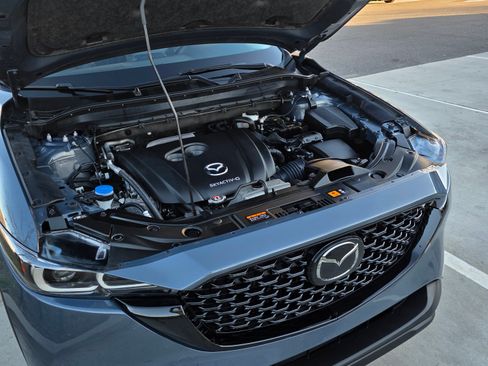 Used 2024 MAZDA CX-5 Carbon Edition image 10