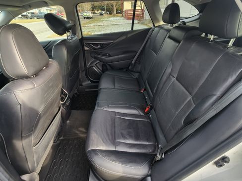 Used 2020 Subaru Outback Limited w/ Popular Package #2 image 12