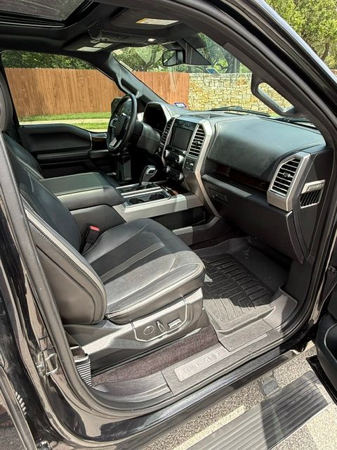 Used 2015 Ford F150 Platinum w/ Equipment Group 701A Luxury RWD image 11